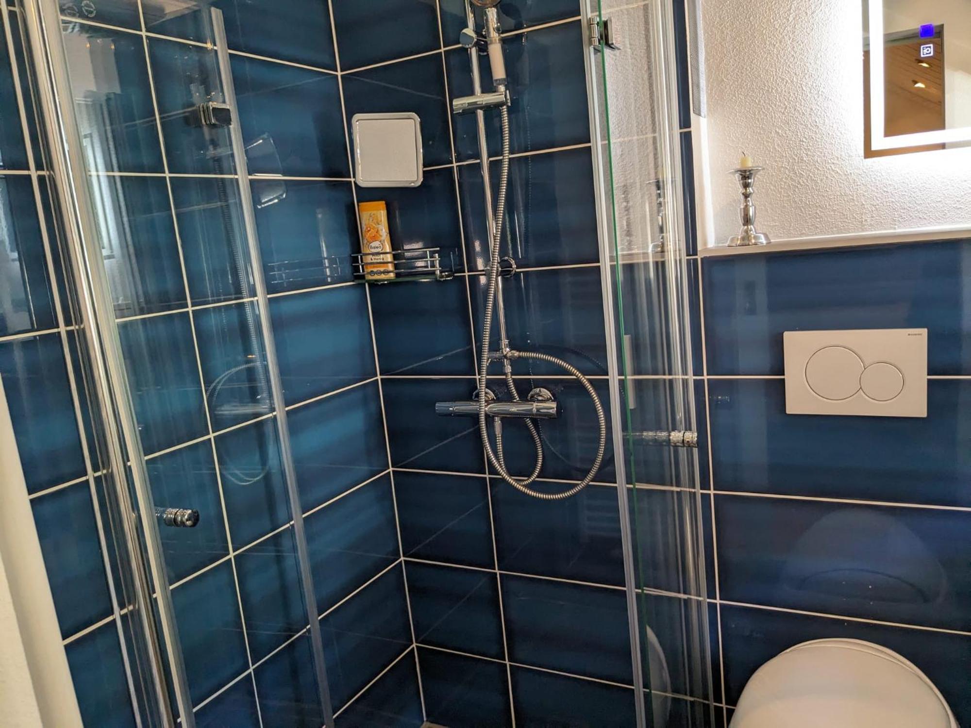 Apartment Altes Haeusle Am Waschbach Anno 1625 Und Doppelzimmer Edenkoben