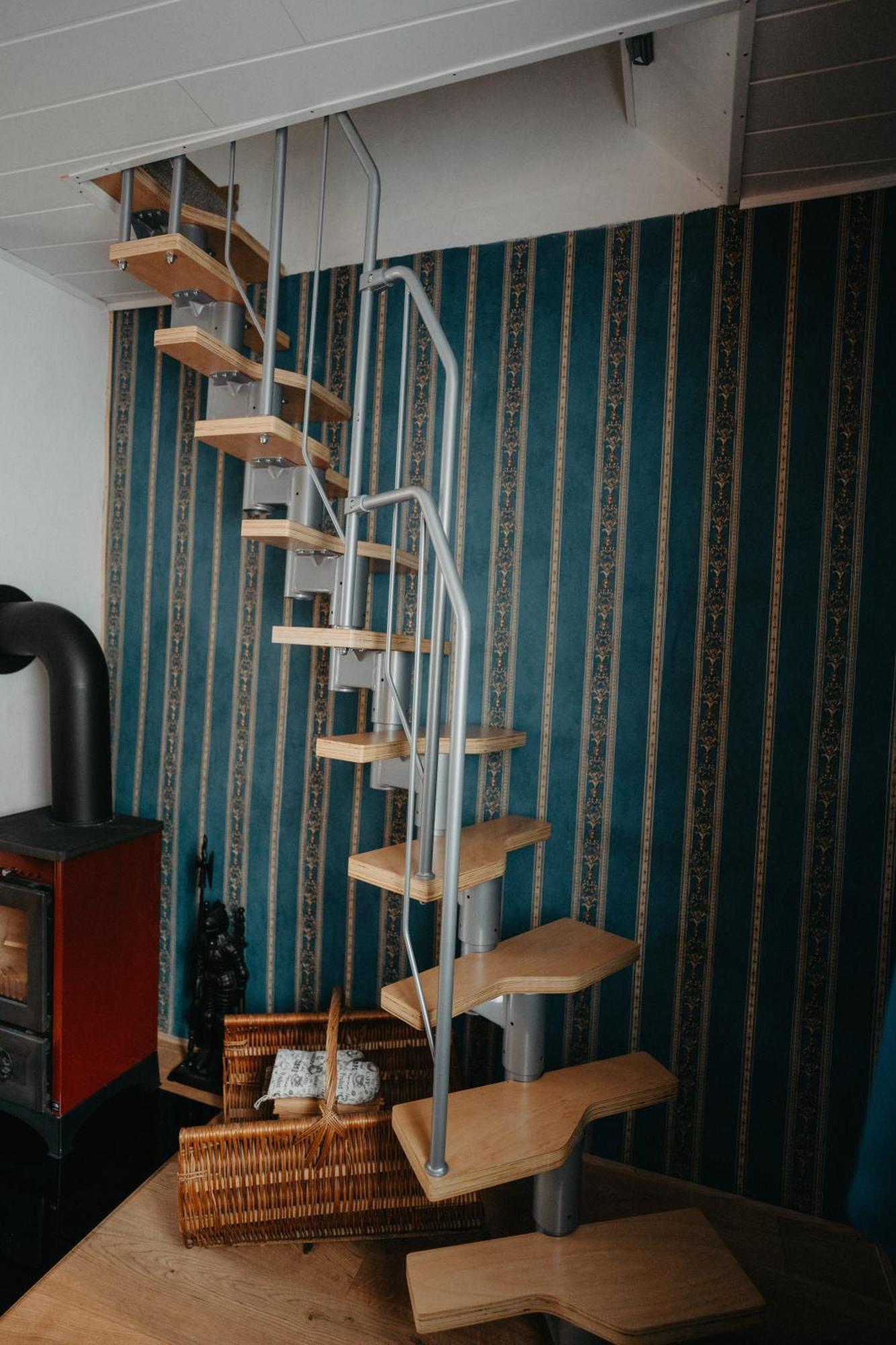 Altes Haeusle Am Waschbach Anno 1625 Und Doppelzimmer Edenkoben